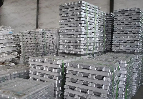 O lingote da liga de alumínio da pureza alta zinca o magnésio do metal 98,5%